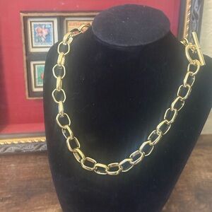NWT BOLD elements Gold Link Toggle Necklace